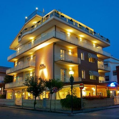 Hotel Jollino Pineto Exterior photo